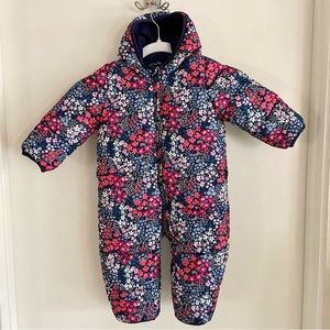 Baby Gap 6-12 months bunting snow suit
